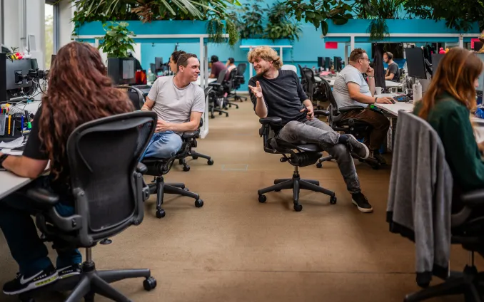 Joey en Simon in gesprek