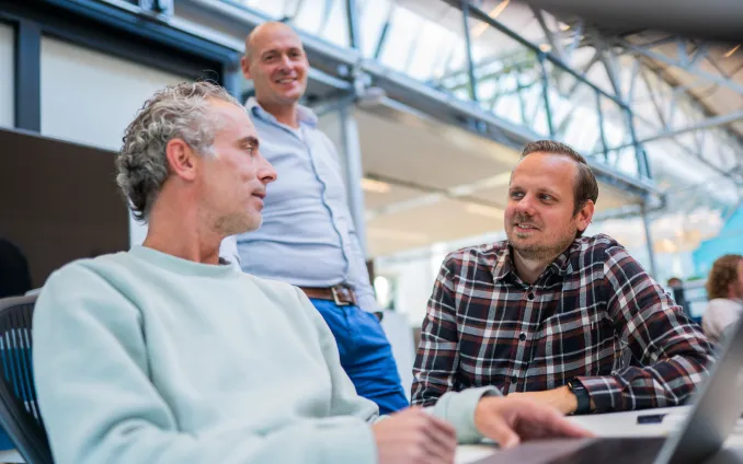 Timon, Bing en Matthias in gesprek